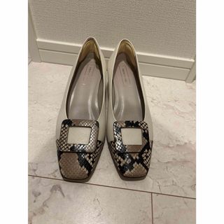 ODETTE E ODILE(ハイヒール/パンプス)のフリマアイテム一覧 ODETTE E ODILE(ハイヒール/パンプス)のフリマアイテム一覧