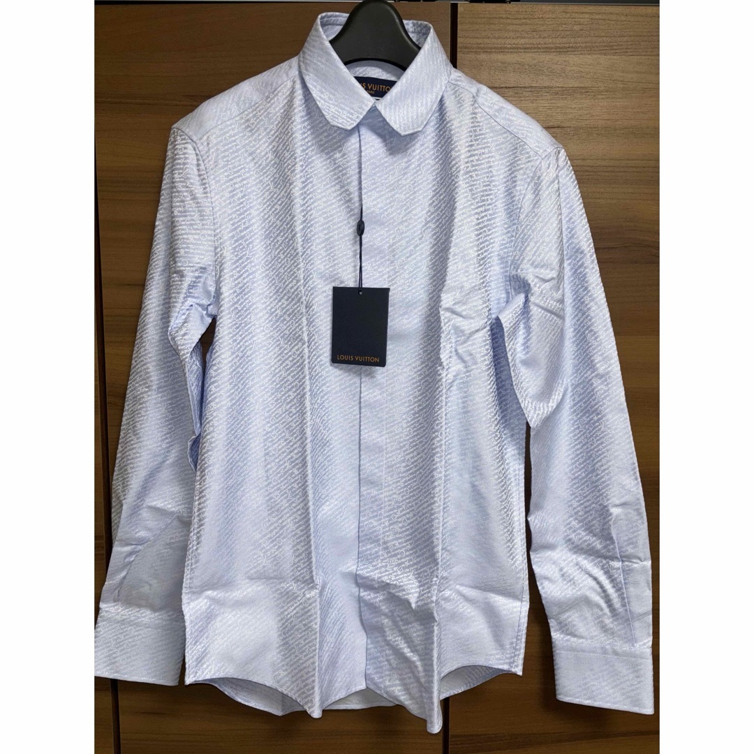 LOUIS VUITTON - 超希少 新品 ルイヴィトン レギュラーシャツ LOUIS VUITTON - 超希少 新品 ルイヴィトン レギュラーシャツ