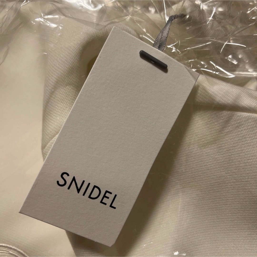 SNIDEL - ボリュームパーカー の通販 by プロフィール読んだ上で SNIDEL - ボリュームパーカー の通販 by プロフィール読んだ上で