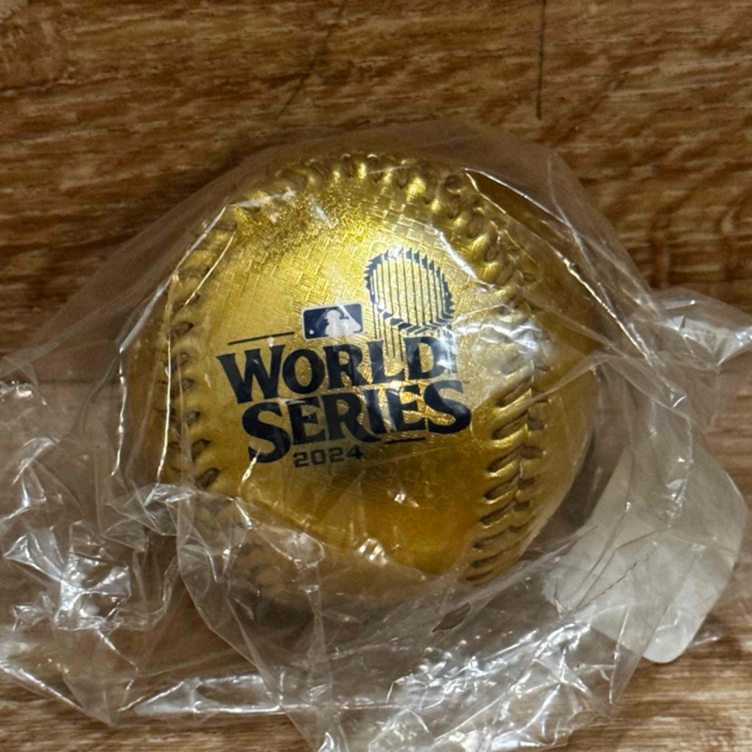 ロサンゼルス ドジャース ワールドシリーズ優勝 記念 ボール ロサンゼルス ドジャース ワールドシリーズ優勝 記念 ボール
