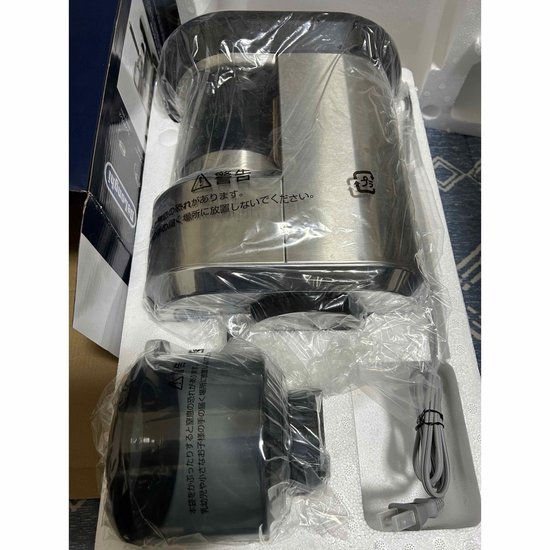 DeLonghi デディカ コーン式コーヒーグラインダー KG521J-M DeLonghi デディカ コーン式コーヒーグラインダー KG521J-M