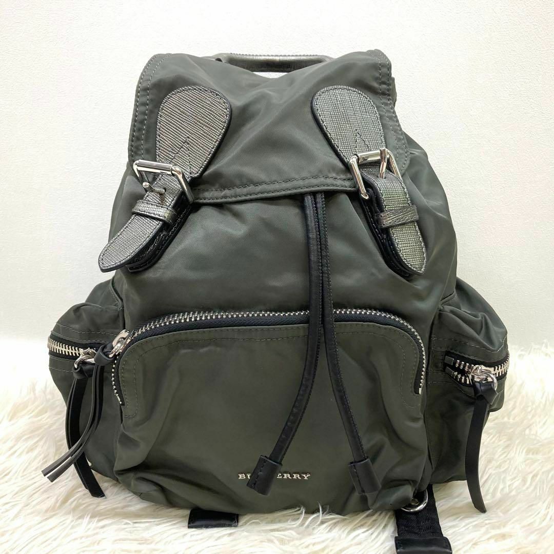 BURBERRY - 美品✨ バーバリー リュック ナイロン レザー カーキ BURBERRY - 美品✨ バーバリー リュック ナイロン レザー カーキ