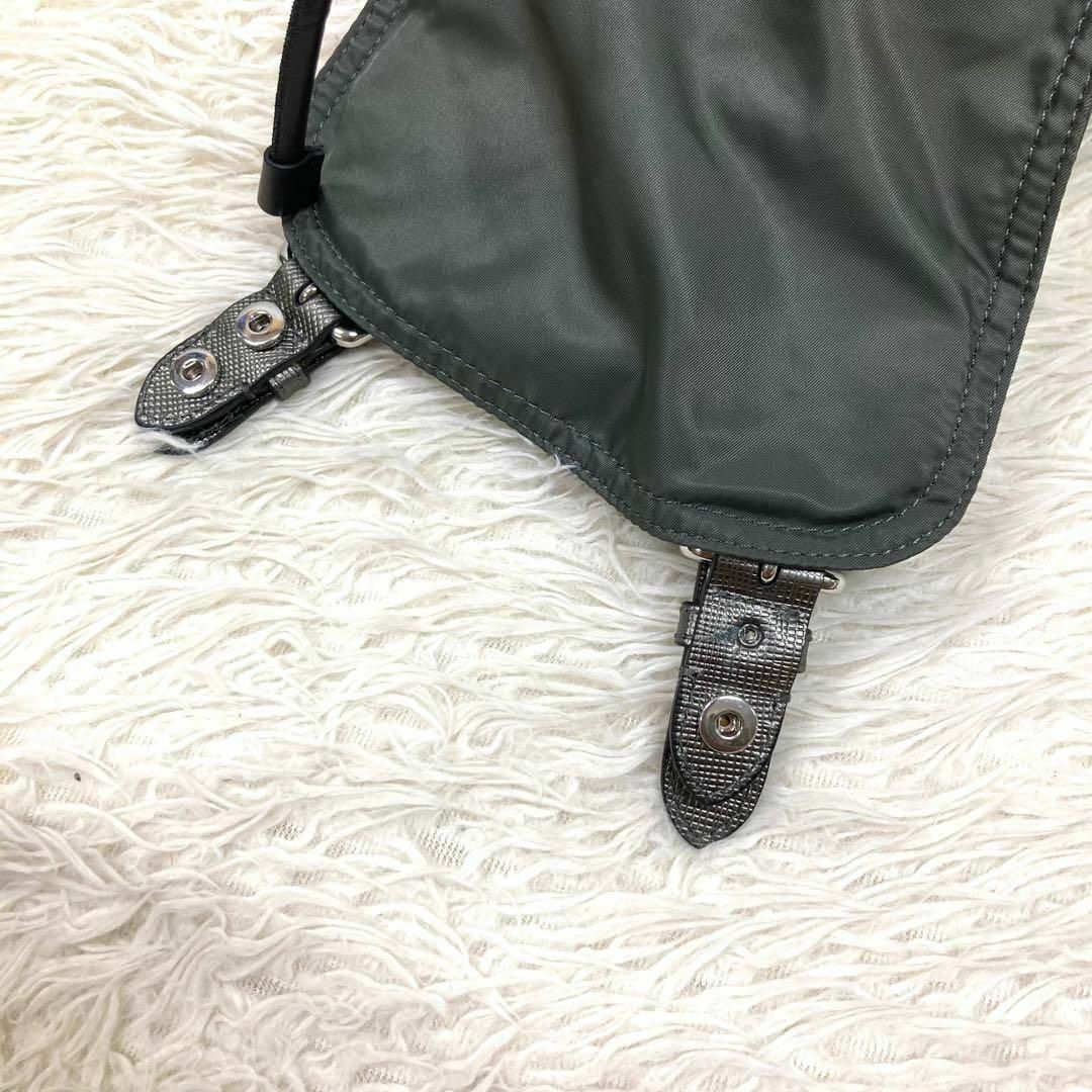 BURBERRY - 美品✨ バーバリー リュック ナイロン レザー カーキ BURBERRY - 美品✨ バーバリー リュック ナイロン レザー カーキ