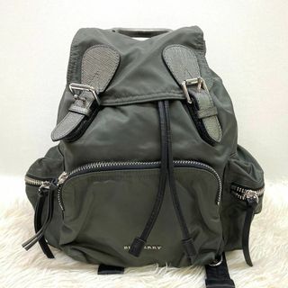 BURBERRY - 美品✨ バーバリー リュック ナイロン レザー カーキ BURBERRY - 美品✨ バーバリー リュック ナイロン レザー カーキ
