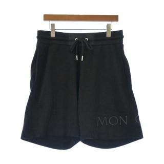 MONCLER(モンクレール) ハーフ・ショートパンツ(メンズ) - 海外 MONCLER(モンクレール) ハーフ・ショートパンツ(メンズ) - 海外