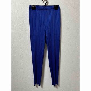 PLEATS PLEASE ISSEY MIYAKE(パンツ ・ ブルー・ネイビー/青色 PLEATS PLEASE ISSEY MIYAKE(パンツ ・ ブルー・ネイビー/青色