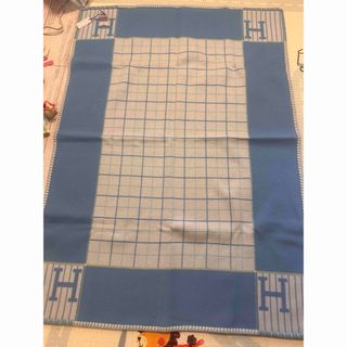 HERMES(毛布)のフリマアイテム一覧 HERMES(毛布)のフリマアイテム一覧