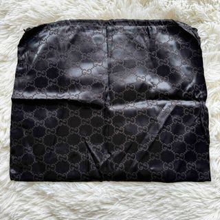 GUCCI(ショップ袋)のフリマアイテム一覧 GUCCI(ショップ袋)のフリマアイテム一覧