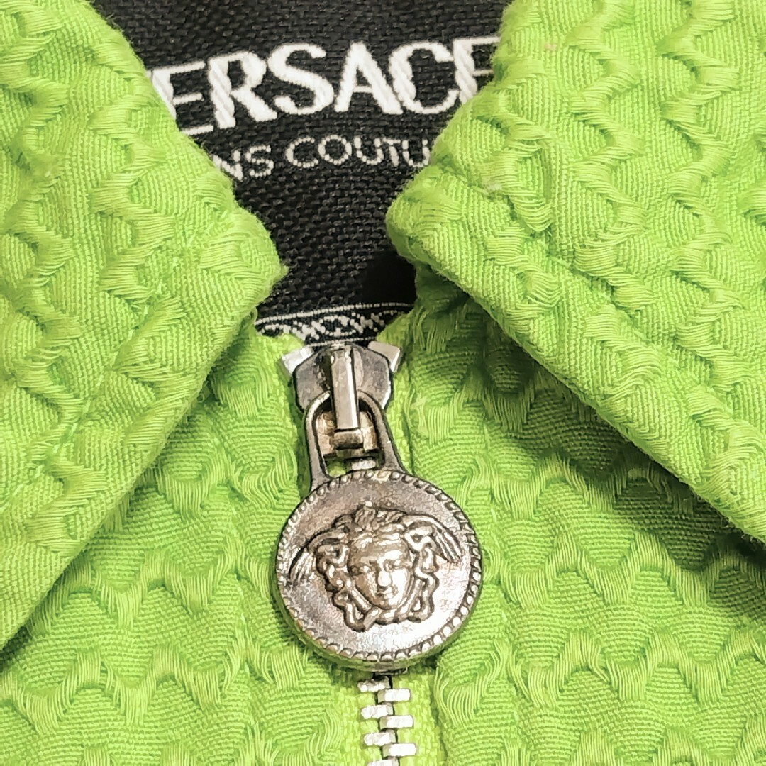 VERSACE - 美品【VERSACE】ジャケット フロントファスナー VERSACE - 美品【VERSACE】ジャケット フロントファスナー