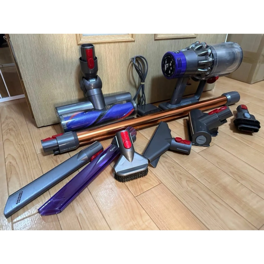美品】ダイソン cyclone v10 fluffy sv12 瑞々し 分解洗浄済み 美品】ダイソン cyclone v10 fluffy sv12 瑞々し 分解洗浄済み
