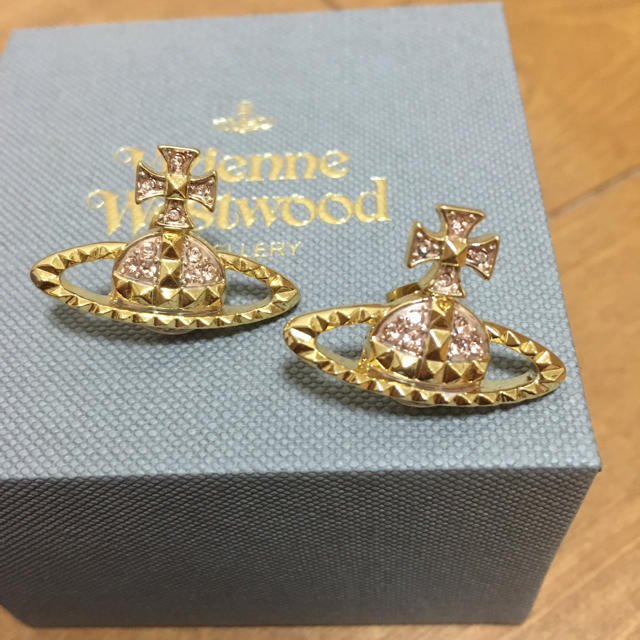 Vivienne Westwood(ヴィヴィアンウエストウッド)のピアス レディースのアクセサリー(ピアス)の商品写真