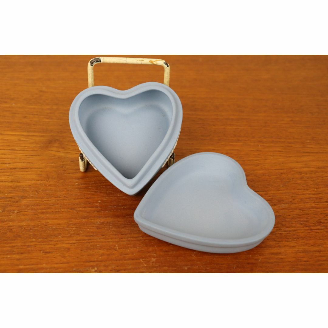 WEDGWOOD - ウェッジウッド ジャスパー 小物入れ ハートボックス WEDGWOOD - ウェッジウッド ジャスパー 小物入れ ハートボックス
