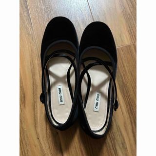 MIU MIU(バレエシューズ)のフリマアイテム一覧 MIU MIU(バレエシューズ)のフリマアイテム一覧