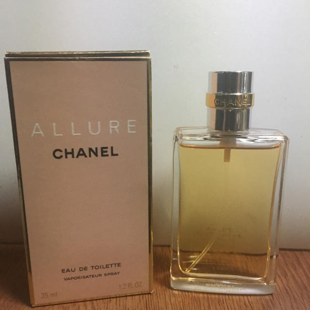 CHANEL(シャネル)の シャネル アリュール 35ml コスメ/美容の香水(ユニセックス)の商品写真