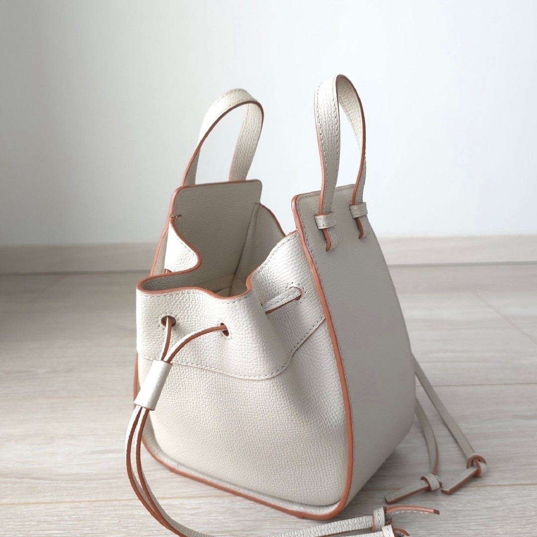 LOEWE - 極美品【ロエベ】ハンモック ミニ ドローストリング LOEWE - 極美品【ロエベ】ハンモック ミニ ドローストリング