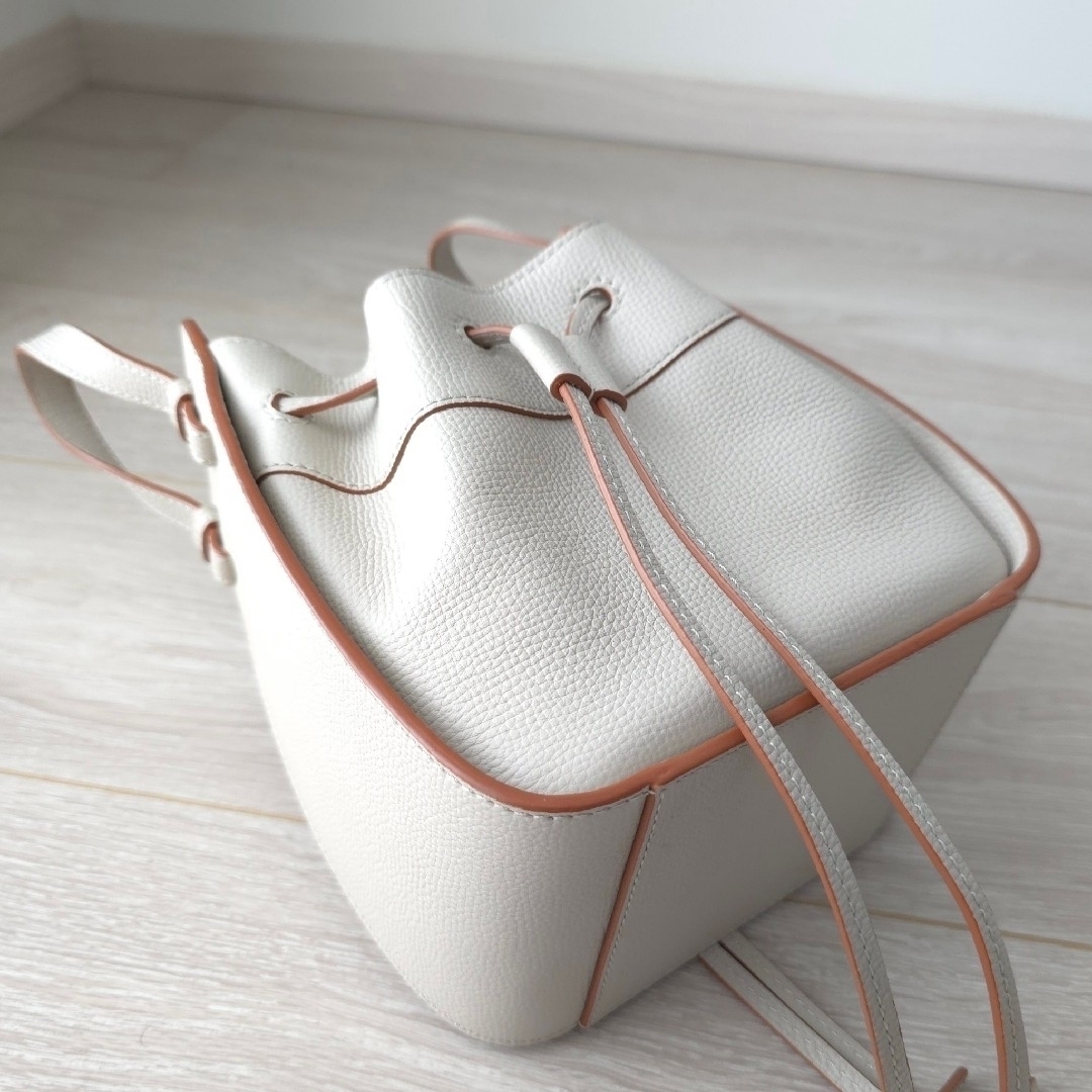 LOEWE - 極美品【ロエベ】ハンモック ミニ ドローストリング LOEWE - 極美品【ロエベ】ハンモック ミニ ドローストリング