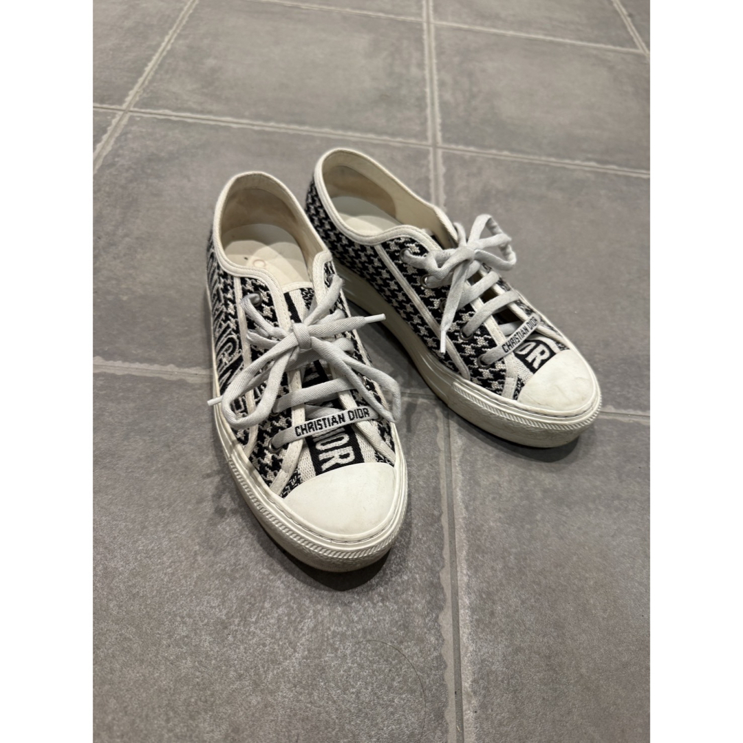 Christian Dior - Walk'n'Dior スニーカーの通販 by 9's shop Christian Dior - Walk'n'Dior スニーカーの通販 by 9's shop