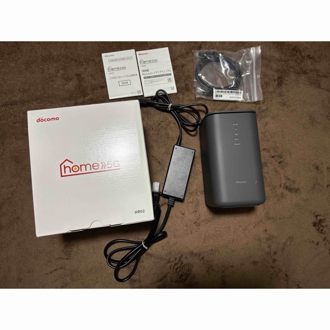 docomo 留まっ home 5G HR02ルーター 本体 ACアダプター他 docomo 留まっ home 5G HR02ルーター 本体 ACアダプター他