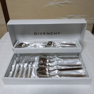 GIVENCHY(カトラリー/箸)のフリマアイテム一覧 GIVENCHY(カトラリー/箸)のフリマアイテム一覧