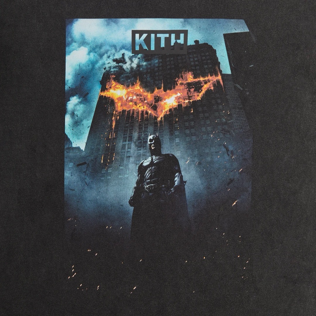 KITH - Kith Batman Dark Knight Vintage Tee XXLの通販 by でぶ KITH - Kith Batman Dark Knight Vintage Tee XXLの通販 by でぶ