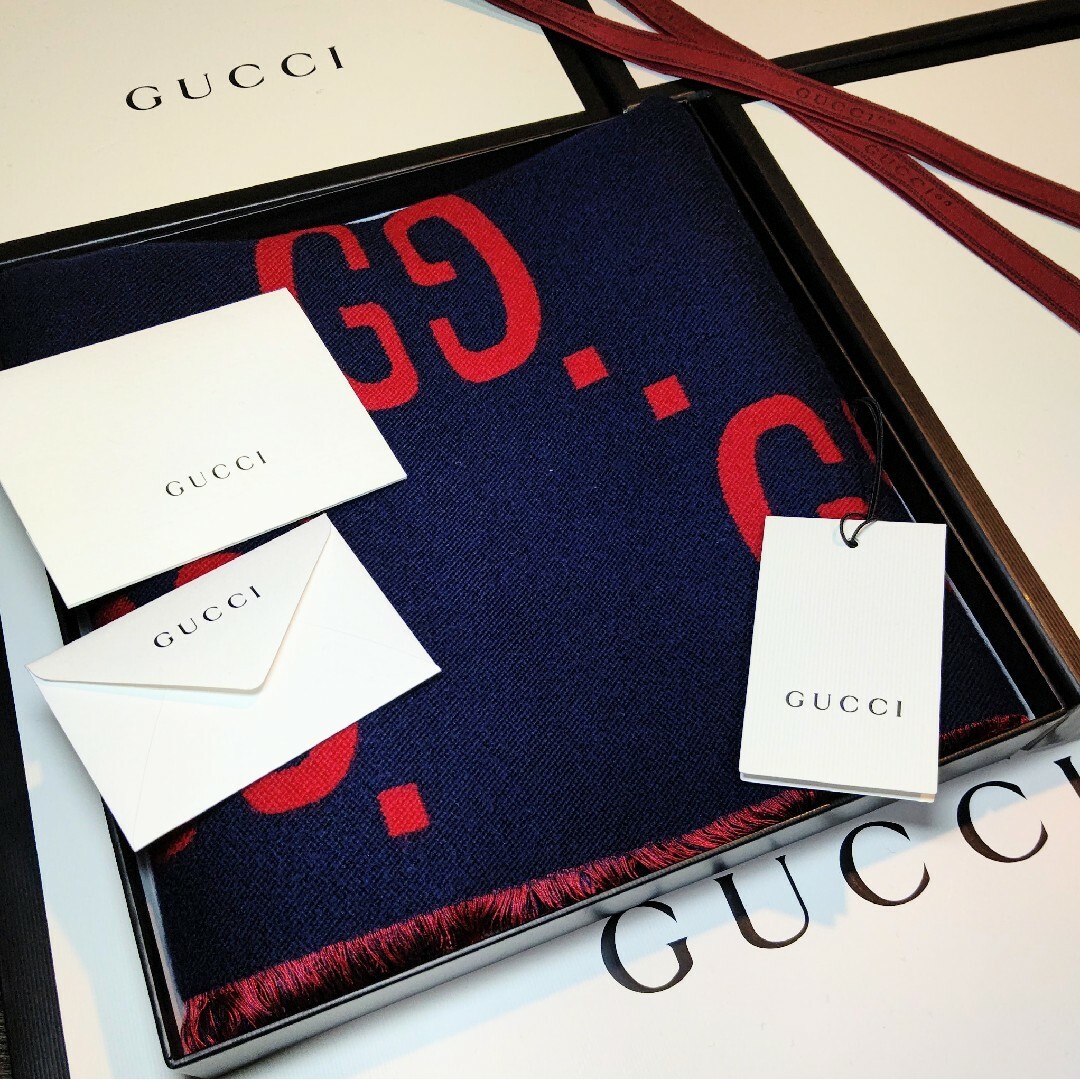 ❤美品箱付き❤GUCCI マフラー ストール ショール スカーフ ❤美品箱付き❤GUCCI マフラー ストール ショール スカーフ