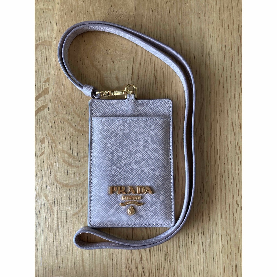 PRADA - #プラダ　パスケース　ベージュ