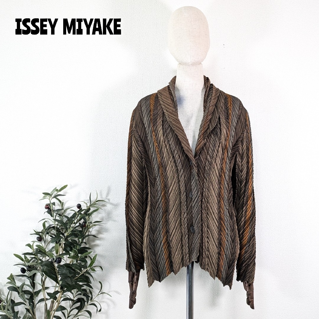 プリーツプリーズ　ジャケット PLEATS PLEASE ISSEY MIYAKE(プリーツプリーズイッセイミヤケ