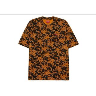 Supreme(花柄 ・ Tシャツ/カットソー(半袖/袖なし))のフリマ Supreme(花柄 ・ Tシャツ/カットソー(半袖/袖なし))のフリマ