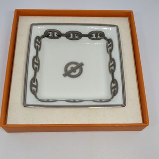 HERMES(灰皿)のフリマアイテム一覧 HERMES(灰皿)のフリマアイテム一覧