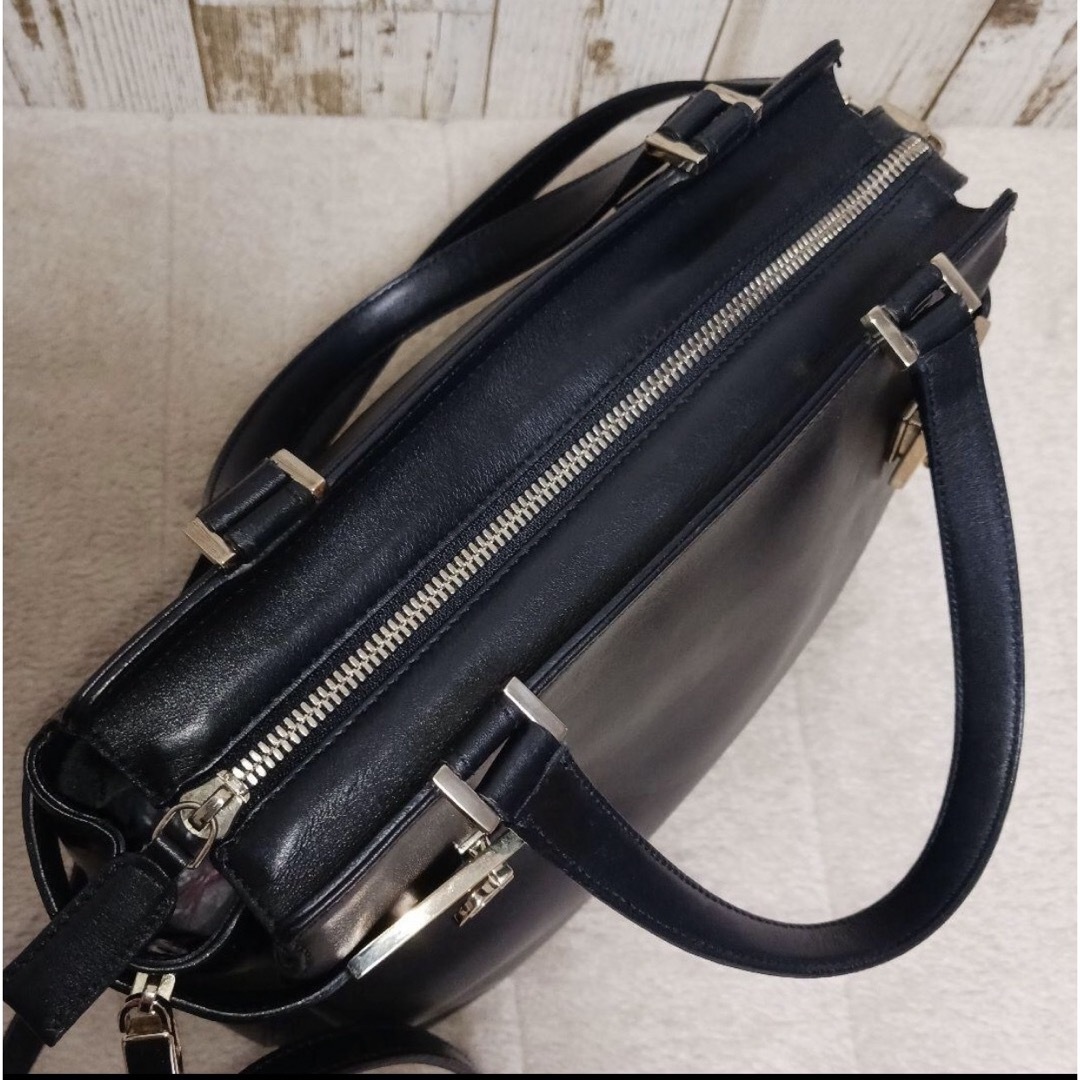 Salvatore Ferragamo フェラガモ ガンチーニ 2WAYバッグ Salvatore Ferragamo フェラガモ ガンチーニ 2WAYバッグ