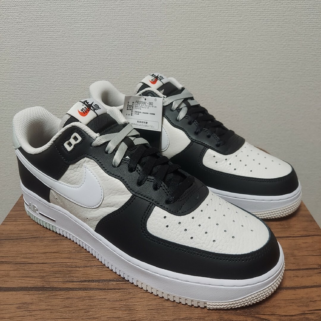 NIKE ナイキ エアフォース 1 ´07 LV8 未使用 メンズ 30cm NIKE ナイキ エアフォース 1 ´07 LV8 未使用 メンズ 30cm