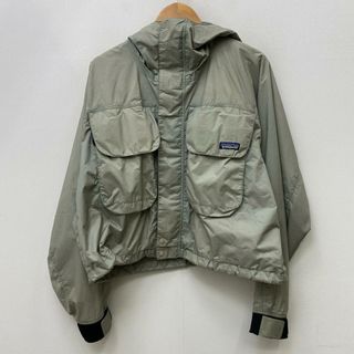 patagonia(ナイロンジャケット ・ ベージュ系)のフリマ patagonia(ナイロンジャケット ・ ベージュ系)のフリマ