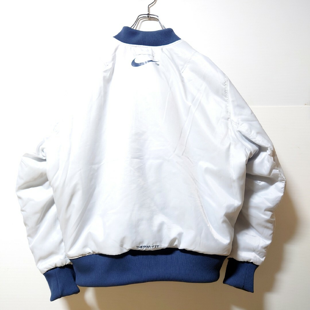 NIKE - 【希少カラー】NIKE☆ブルー2XL☆オーバーサイズボンバー NIKE - 【希少カラー】NIKE☆ブルー2XL☆オーバーサイズボンバー