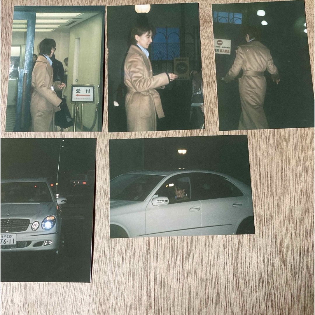 宝塚(タカラヅカ)の春野寿美礼 出待ち 写真 宝塚時代 エンタメ/ホビーのタレントグッズ(女性タレント)の商品写真