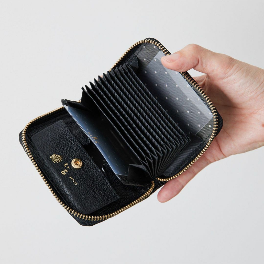 虎屋ういろ perche ペルケ イアパピヨネ ジャバラ折り財布 虎屋ういろ perche ペルケ イアパピヨネ ジャバラ折り財布