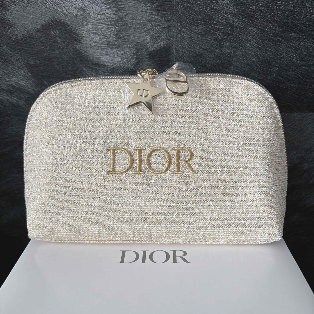Dior - ディオール 2024クリスマスオファー ポーチ ノベルティの Dior - ディオール 2024クリスマスオファー ポーチ ノベルティの