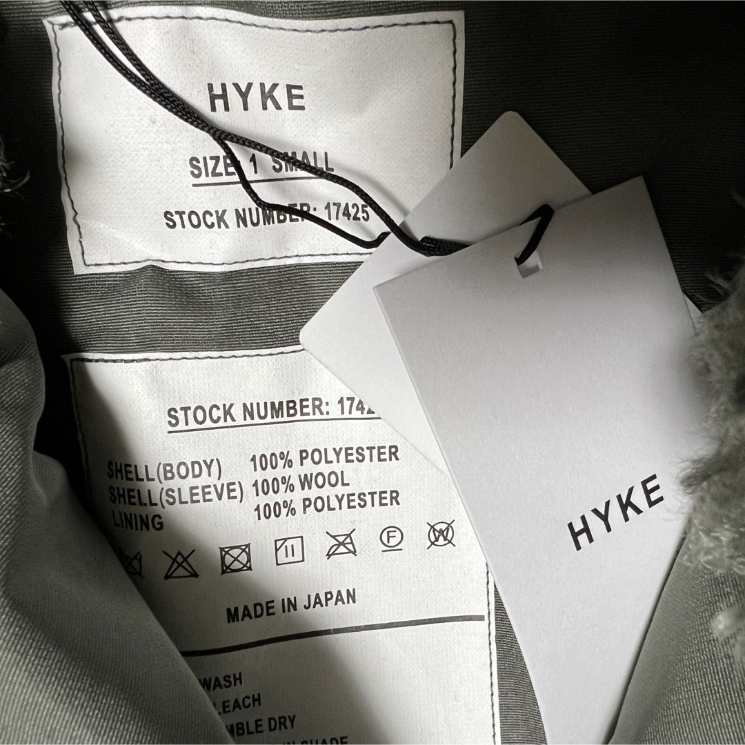 HYKE - 新品 HYKE ハイク FAUX SHEARLING COAT ファーコートの HYKE - 新品 HYKE ハイク FAUX SHEARLING COAT ファーコートの
