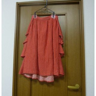 COMME des GARCONS(フリル ・ ロングスカート)のフリマ COMME des GARCONS(フリル ・ ロングスカート)のフリマ