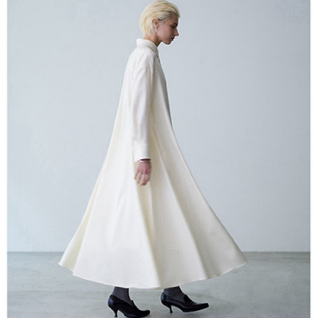 ebure - 美品 ebure クリアサキソニーマキシ シャツワンピース ebure - 美品 ebure クリアサキソニーマキシ シャツワンピース