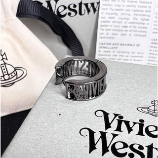 Vivienne Westwood（ピアス(片耳用)）のフリマアイテム一覧