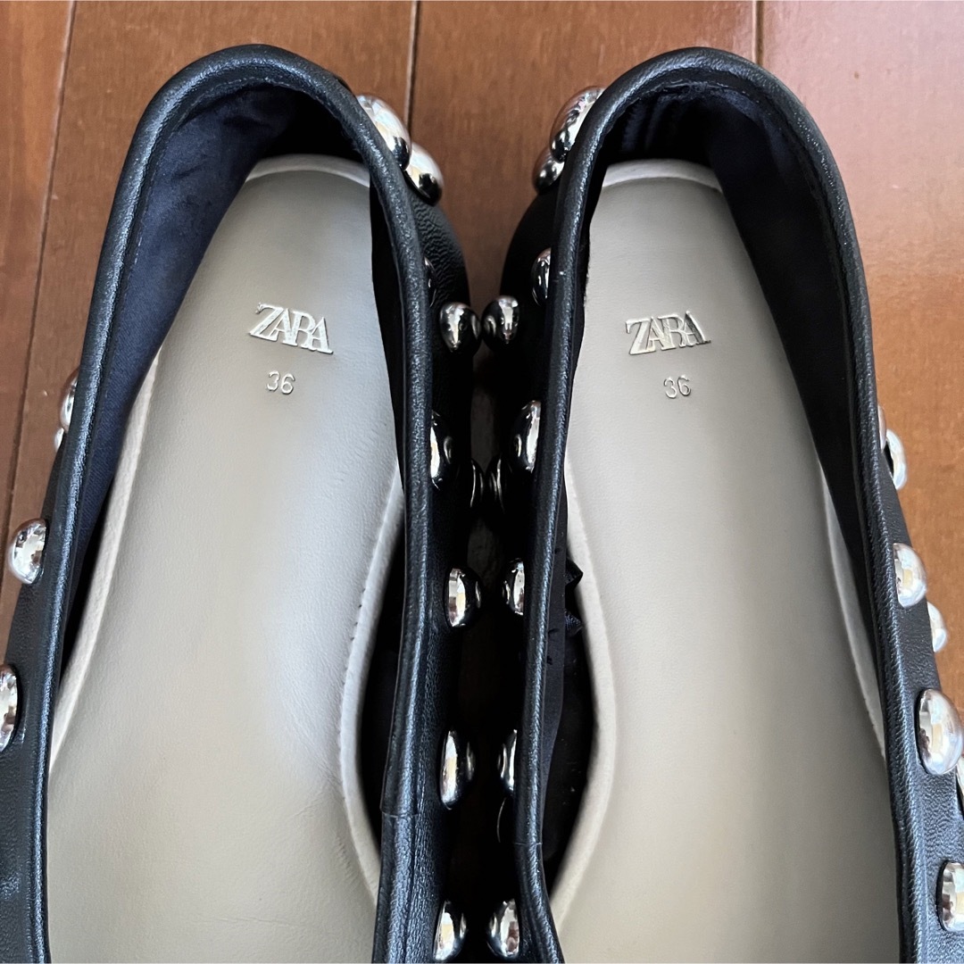 ZARA - ZARA スタッズレザーフラットシューズ36 ザラ ohga ZARA - ZARA スタッズレザーフラットシューズ36 ザラ ohga