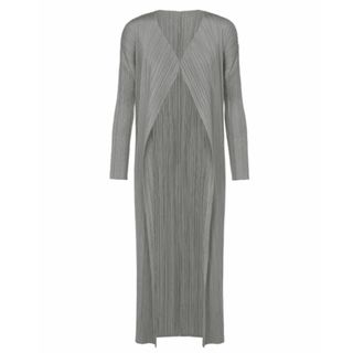 PLEATS PLEASE ISSEY MIYAKE(カーディガン)のフリマアイテム一覧 PLEATS PLEASE ISSEY MIYAKE(カーディガン)のフリマアイテム一覧
