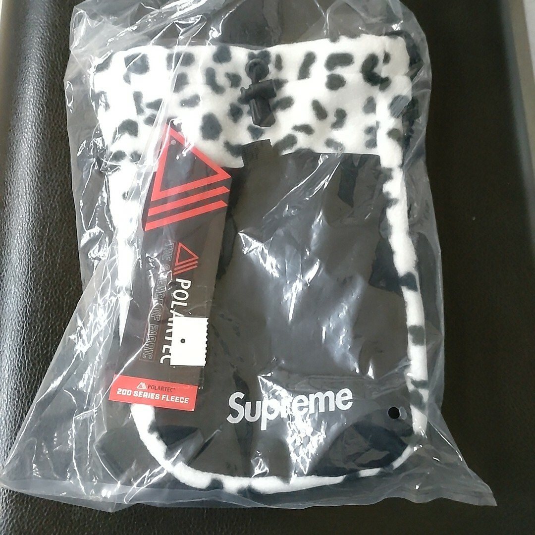 Supreme - 新品未使用 Supreme Polartec Sling Bag Leopardの Supreme - 新品未使用 Supreme Polartec Sling Bag Leopardの