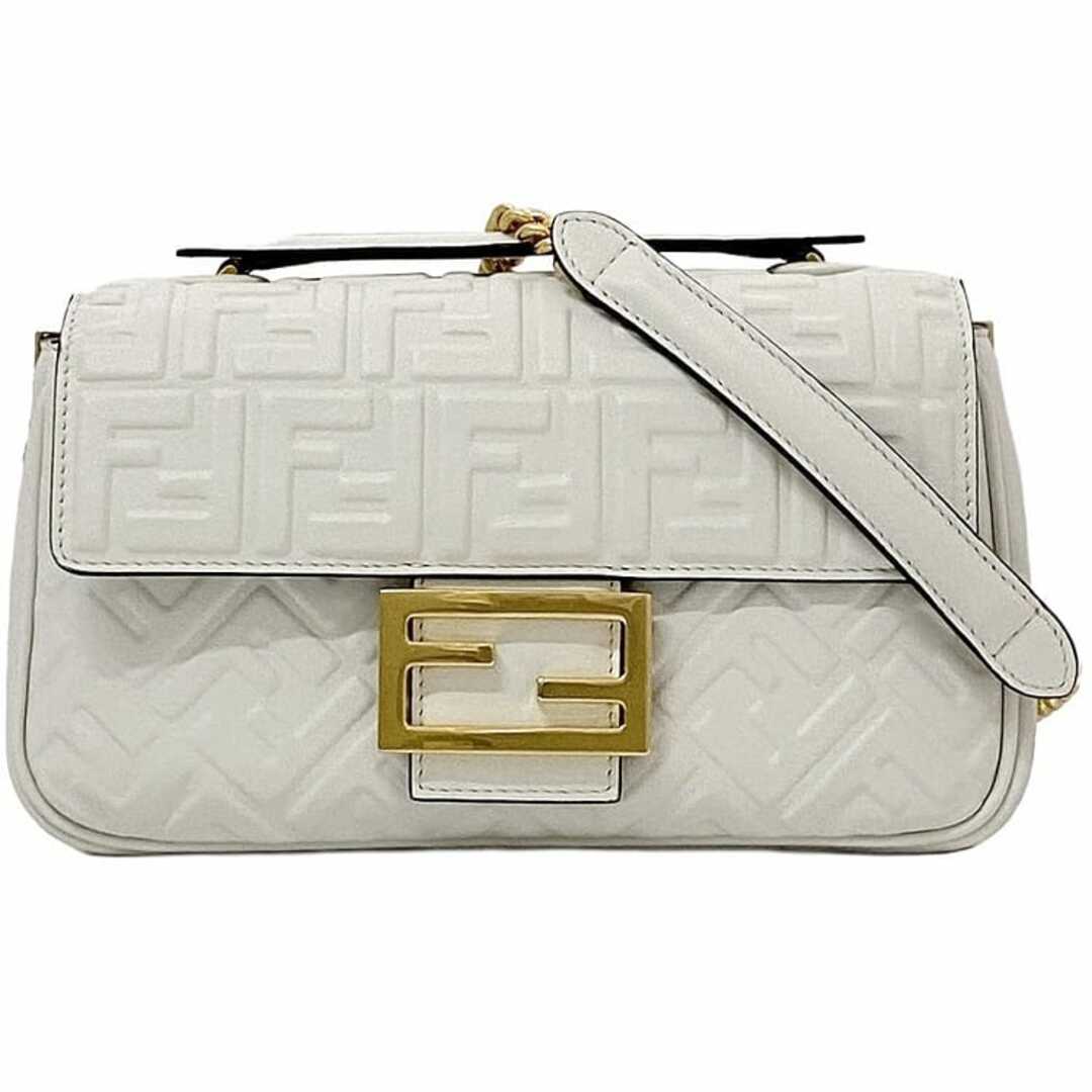 FENDI - フェンディ ショルダーバッグ バゲット チェーン ミディ FENDI - フェンディ ショルダーバッグ バゲット チェーン ミディ