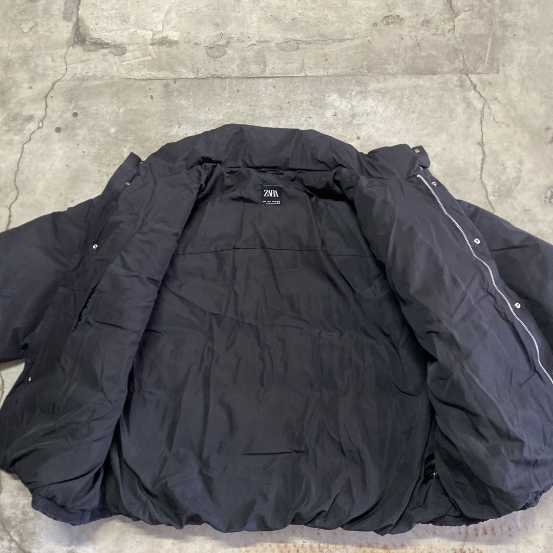 ZARA - ZARA クロップド パフジャケット ダウンジャケット 黒の ZARA - ZARA クロップド パフジャケット ダウンジャケット 黒の