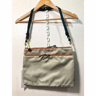 031142 Graphpaper Nylon Twill Sacoche_M (ショルダーバッグ)
