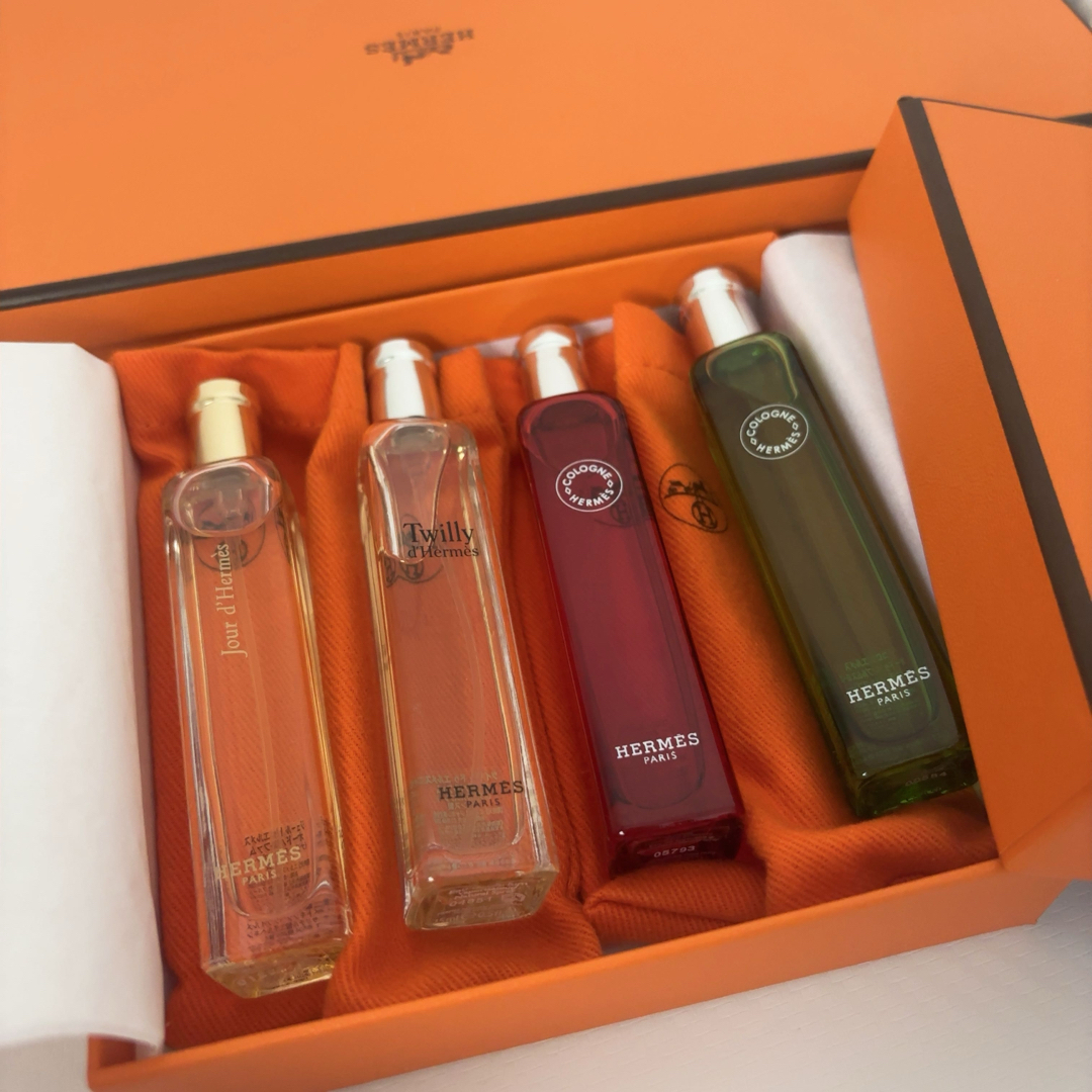 HERMES - HERMES ノマド 4本セット オードパルファム 香水 正規 HERMES - HERMES ノマド 4本セット オードパルファム 香水 正規