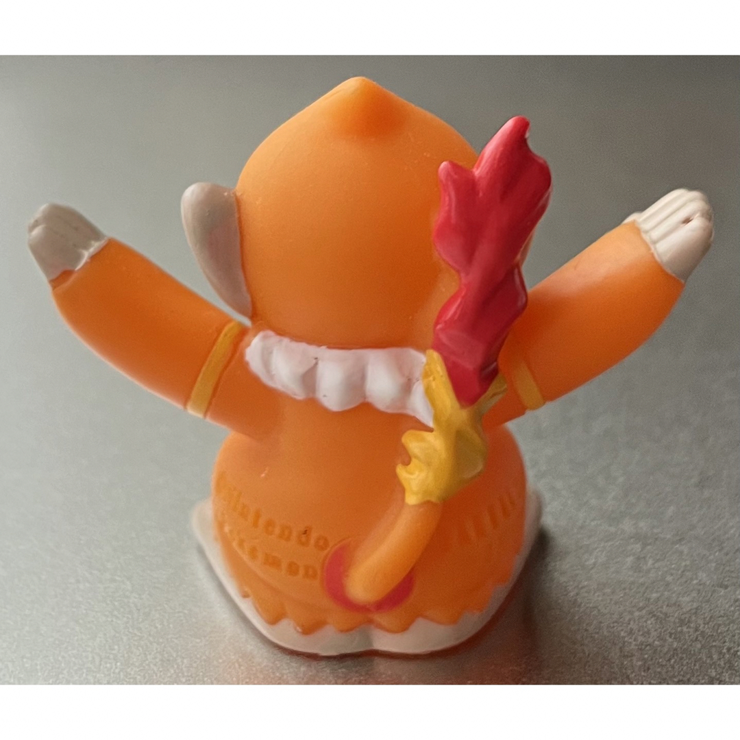 BANDAI(バンダイ)のポケモン キッズ モウカザル 指人形 フィギュア エンタメ/ホビーのフィギュア(ゲームキャラクター)の商品写真