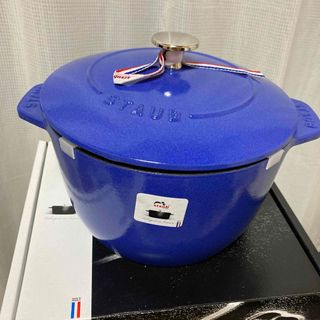 STAUB(ブルー・ネイビー/青色系)のフリマアイテム一覧 STAUB(ブルー・ネイビー/青色系)のフリマアイテム一覧