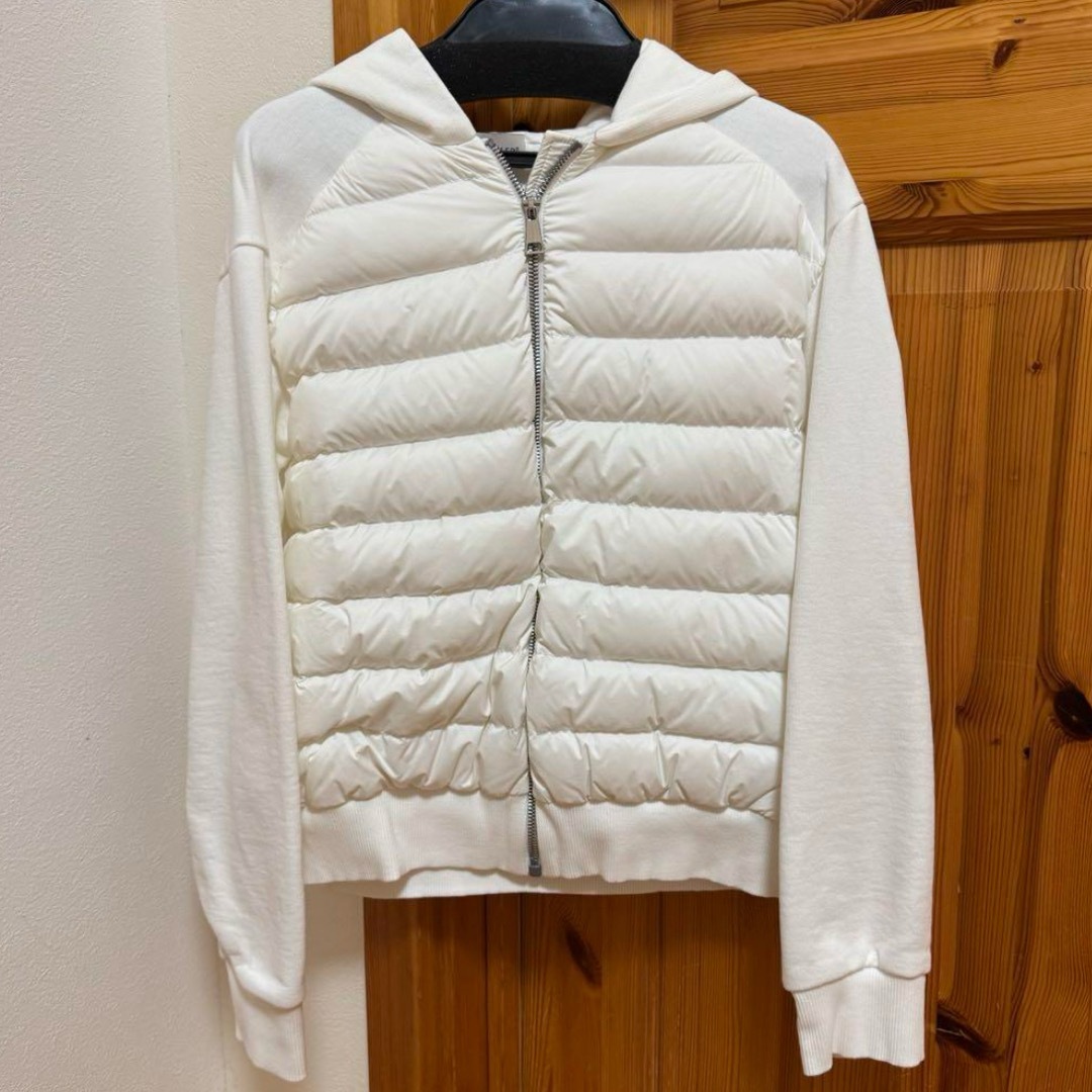 MONCLER ダウン パーカー14A ホワイト トップス MONCLER ダウン パーカー14A ホワイト トップス